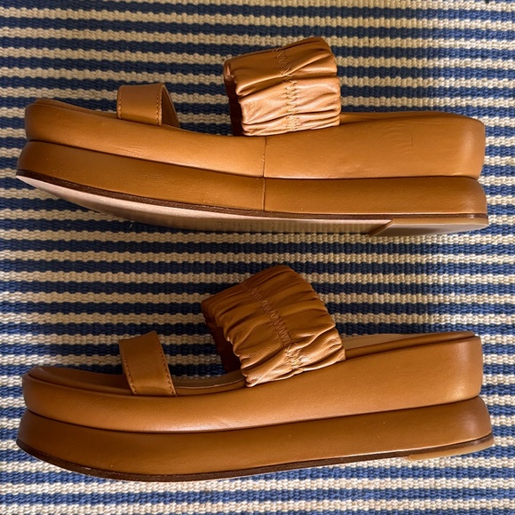 Marion Parke Margo Dual-Band Wedge Platform Sandals 37 1/2 - Picture 2 of 6